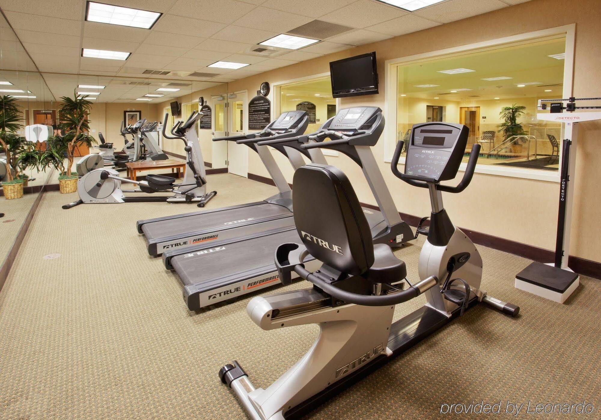Holiday Inn Express Hotel & Suites Lincoln-Roseville Area, An Ihg Hotel Kültér fotó